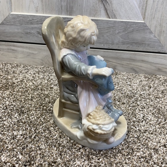 Lisi Martin Dolfi ITALY Girl Playing Doll China Figurine Pictura Graphics 151 - Picture 12 of 15